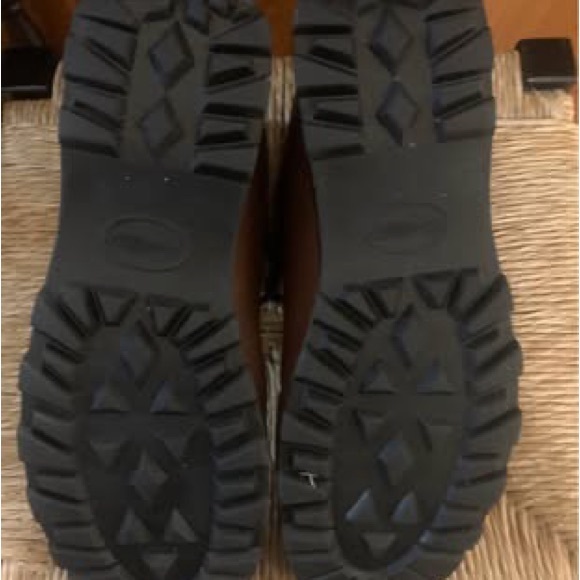 Vasque Brown and Black Boots with High-Top Design and Durable Sole - Picture 6 of 7